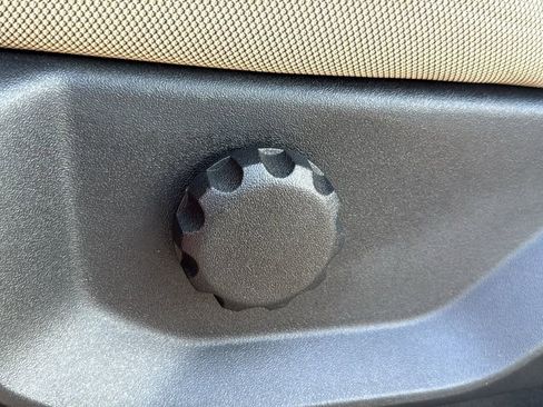 Used 2019 Ford F150 XLT image 13