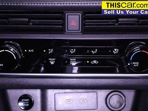 Used 2024 Nissan Rogue S FWD image 20