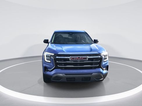 New 2026 GMC Terrain Elevation FWD image 3