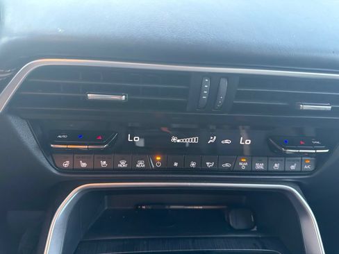 Certified 2026 MAZDA CX-90 3.3 Turbo S w/ Premium Plus AWD/4WD image 12