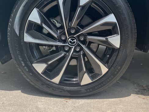 Certified 2025 MAZDA CX-50 2.5 Hybrid w/ Premium Plus Pkg AWD/4WD image 26