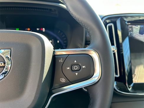 New 2026 Volvo XC40 B5 Plus w/ Protection Package Premier image 14