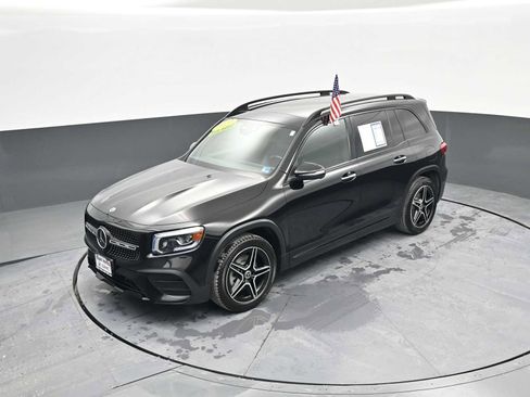 Used 2022 Mercedes-Benz GLB 250 4MATIC image 28