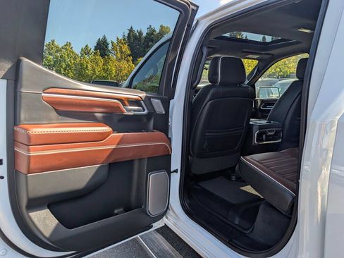 Used 2026 GMC Sierra 1500 Denali Ultimate AWD/4WD image 25