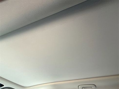 Used 2023 Kia Sorento SX image 16