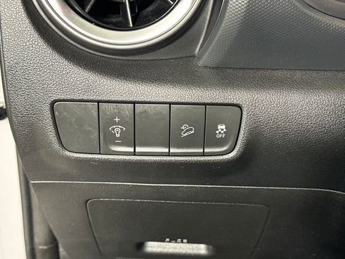 Certified 2023 Hyundai Kona SEL image 19