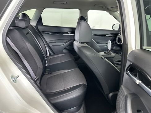 Used 2022 Kia Seltos S AWD/4WD image 27