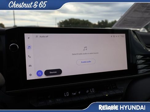 Used 2025 Toyota Camry XSE FWD image 35