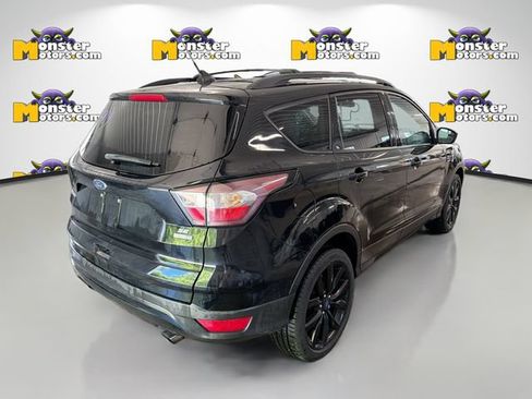 Used 2018 Ford Escape SE w/ SE SYNC Package AWD/4WD image 4