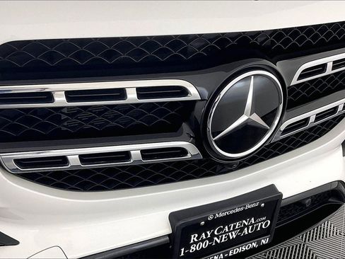 Certified 2023 Mercedes-Benz GLS 450 4MATIC image 23