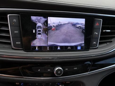 Used 2024 Buick Enclave Avenir w/ Avenir Technology Package AWD/4WD image 29