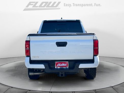 Used 2024 Toyota Tacoma SR5 image 8