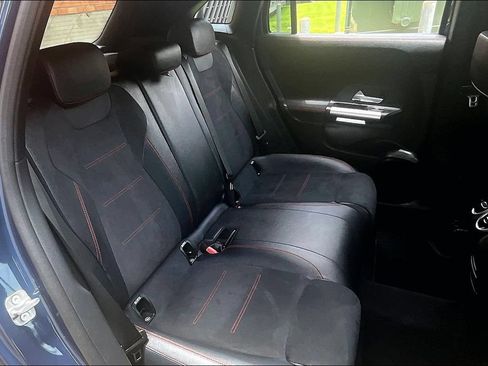 Used 2023 Mercedes-Benz GLA 250 4MATIC image 37