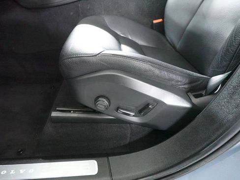 Used 2023 Volvo XC90 B6 Plus image 10