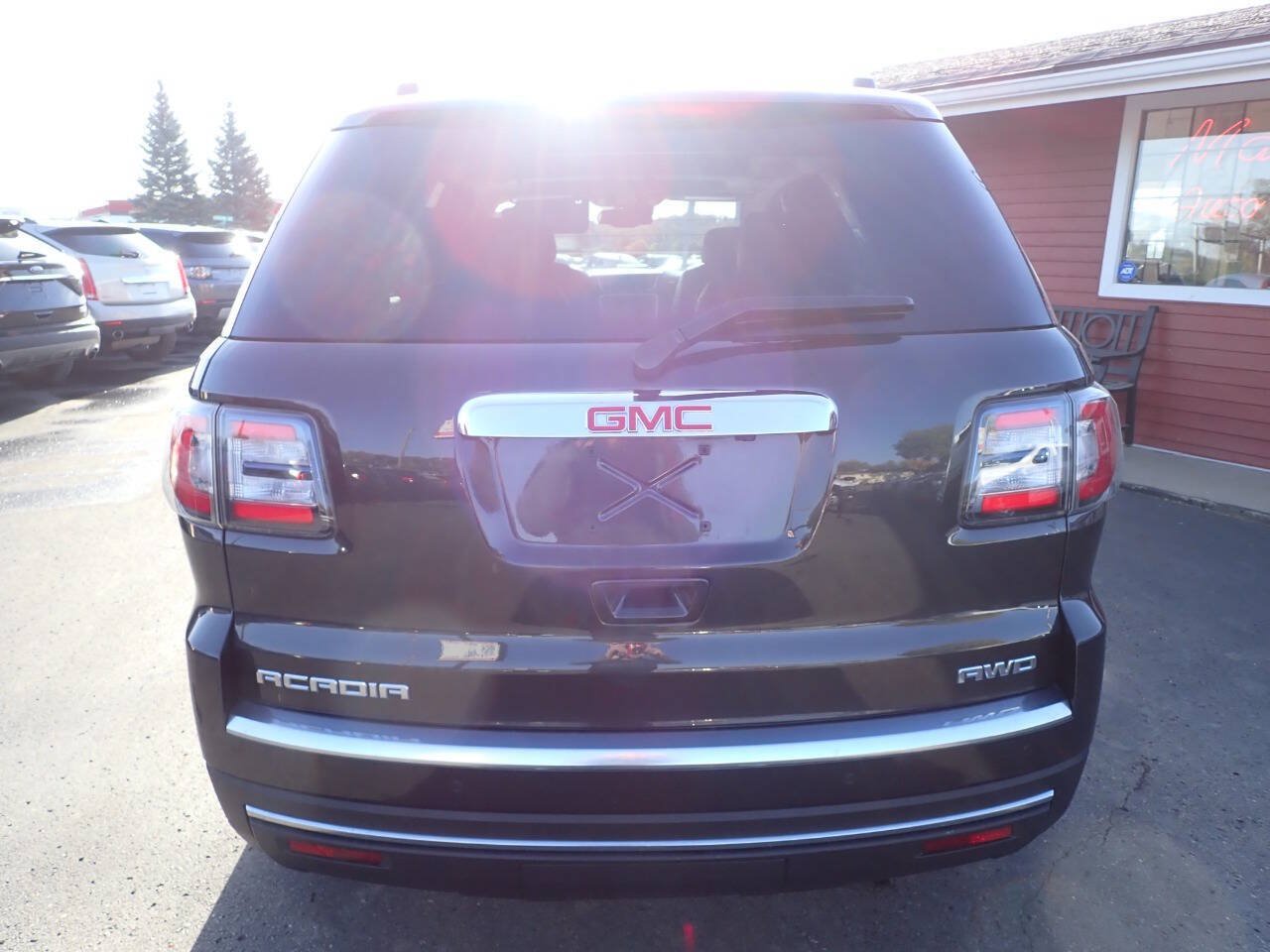 Used 2016 GMC Acadia SLT w/ Open Road Package AWD/4WD image 5