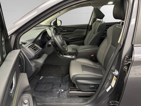 Used 2023 Subaru Ascent Onyx Edition AWD/4WD image 9
