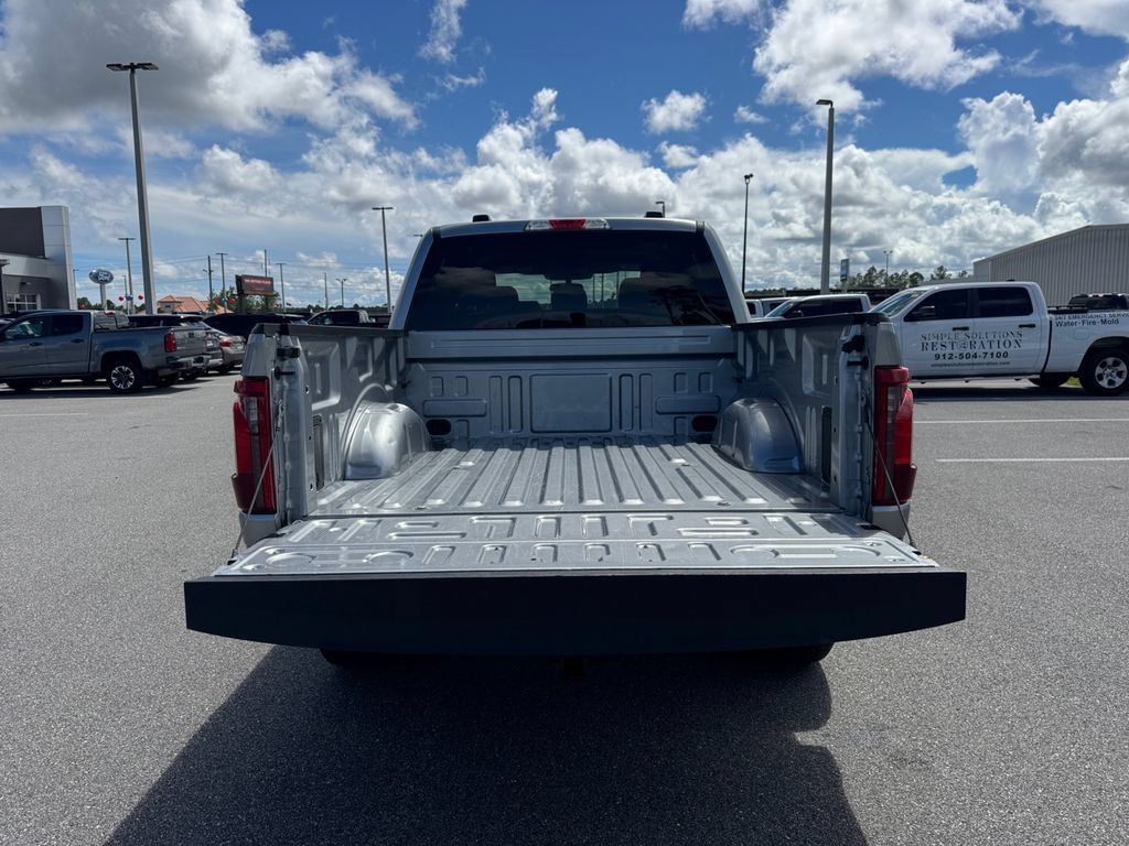 Used 2025 Ford F150 XLT w/ Equipment Group 301A Standard AWD/4WD image 18
