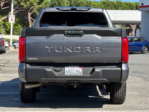 Certified 2025 Toyota Tundra SR5 AWD/4WD image 4