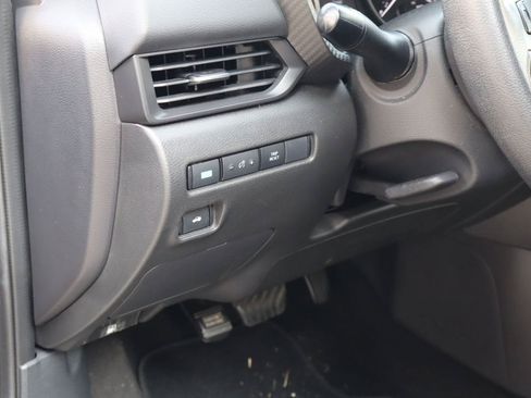 Used 2022 Nissan Sentra S w/ Trunk Package FWD image 18