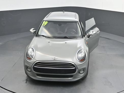 Used 2019 MINI Cooper 2-Door Hardtop FWD image 28