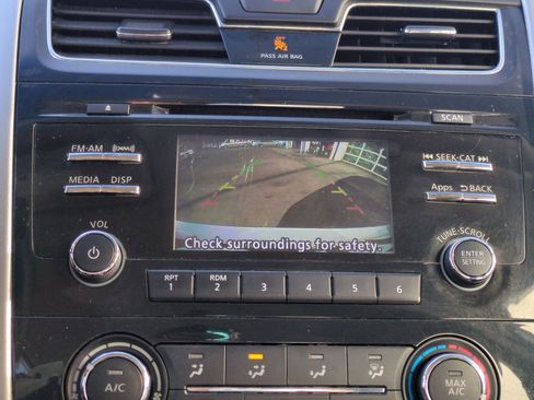 Used 2015 Nissan Altima 2.5 S w/ Power Driver Seat Package image 25