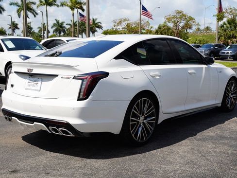 Used 2023 Cadillac CT5 V RWD image 10