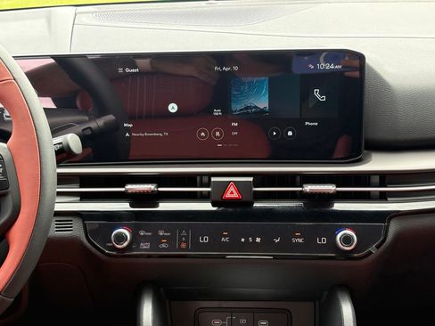 New 2026 Kia Sportage LX image 14