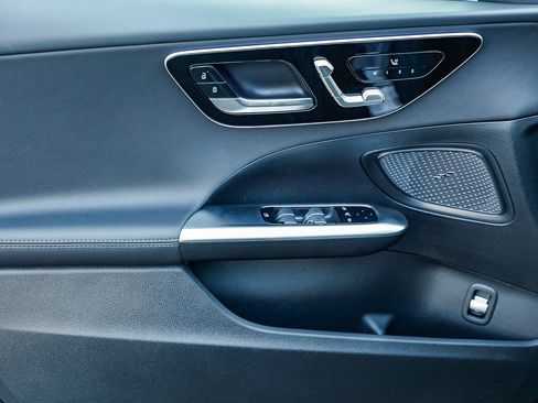 New 2026 Mercedes-Benz C 300 Sedan image 21