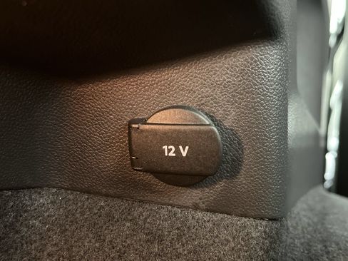 Used 2018 Volkswagen Tiguan SE w/ Panoramic Sunroof Package AWD/4WD image 30