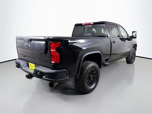 Used 2025 Chevrolet Silverado 2500 ZR2 w/ ZR2 Bison Edition AWD/4WD image 6