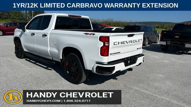 Certified 2023 Chevrolet Silverado 1500 RST w/ Redline Edition AWD/4WD image 5