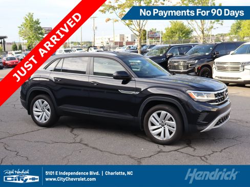 Used 2023 Volkswagen Atlas Cross Sport SE AWD/4WD image 1