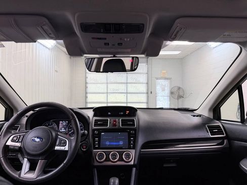 Used 2017 Subaru Crosstrek 2.0i Limited AWD/4WD image 24