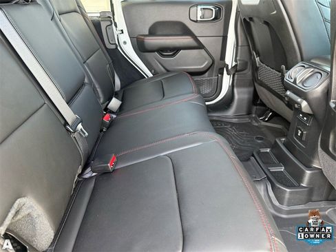 Certified 2026 Jeep Wrangler Unlimited Rubicon image 26