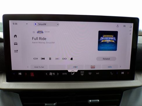 New 2026 Ford Explorer Active w/ Active Comfort Package image 27