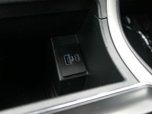 Used 2023 Ford Edge ST-Line AWD/4WD image 23