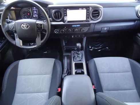 Used 2023 Toyota Tacoma TRD Off-Road AWD/4WD image 11