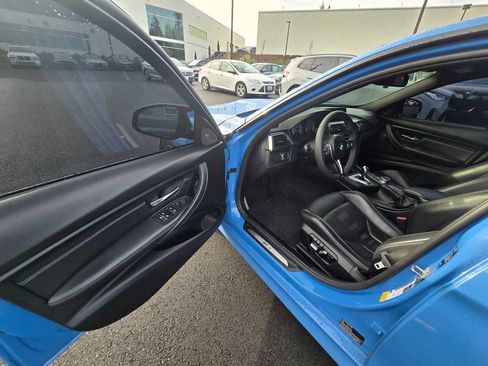 Used 2018 BMW M3 image 41