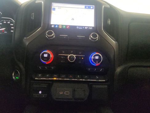 Used 2023 GMC Sierra 2500 Denali w/ Denali Ultimate Package AWD/4WD image 37