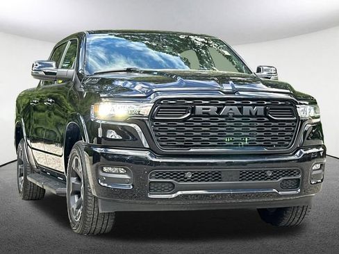 Used 2025 RAM 1500 Big Horn AWD/4WD image 2
