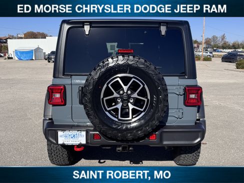 New 2026 Jeep Wrangler Unlimited Rubicon AWD/4WD image 3