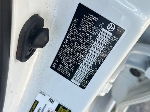 Certified 2021 Toyota Corolla SE w/ Carpet Mat Package (TMS) FWD image 29