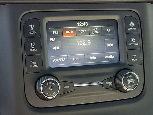 Used 2024 RAM 2500 Tradesman w/ Chrome Appearance Group image 16