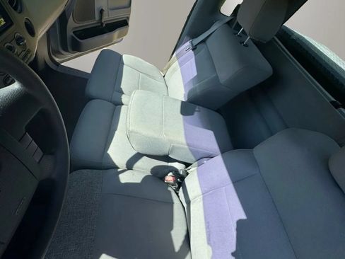 Used 2006 Ford F150 STX RWD image 13