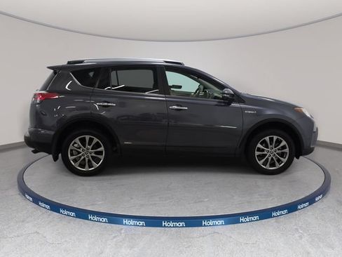 Used 2017 Toyota RAV4 Limited w/ Advanced Technology Package AWD/4WD image 5