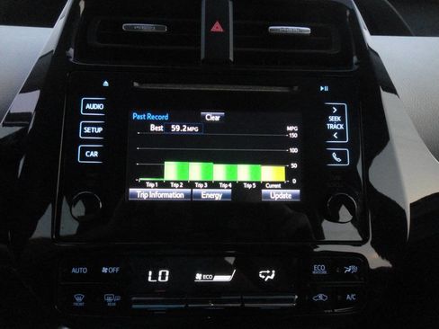 Used 2018 Toyota Prius Two w/ Prius Two Safety Plus Package image 13