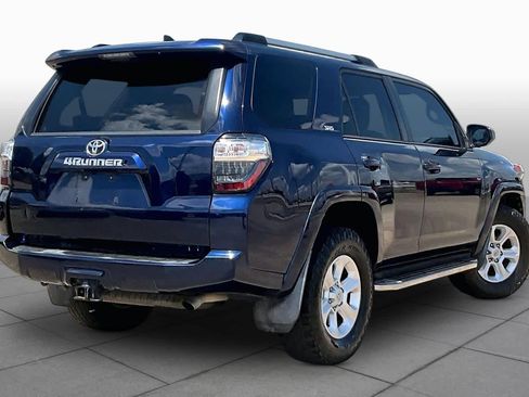Used 2019 Toyota 4Runner SR5 RWD image 12