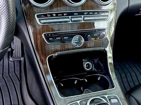 Used 2015 Mercedes-Benz C 300 Sedan image 30