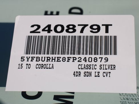 Used 2015 Toyota Corolla LE FWD image 23