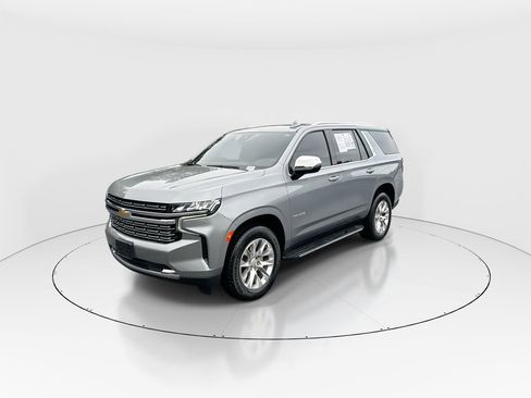 Used 2024 Chevrolet Tahoe Premier RWD image 4